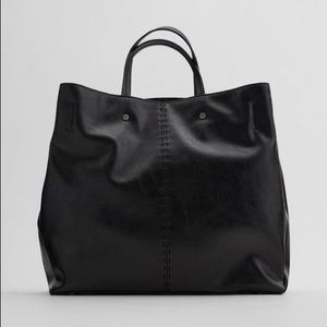 NWOT Zara Topstitched Shopper in Black